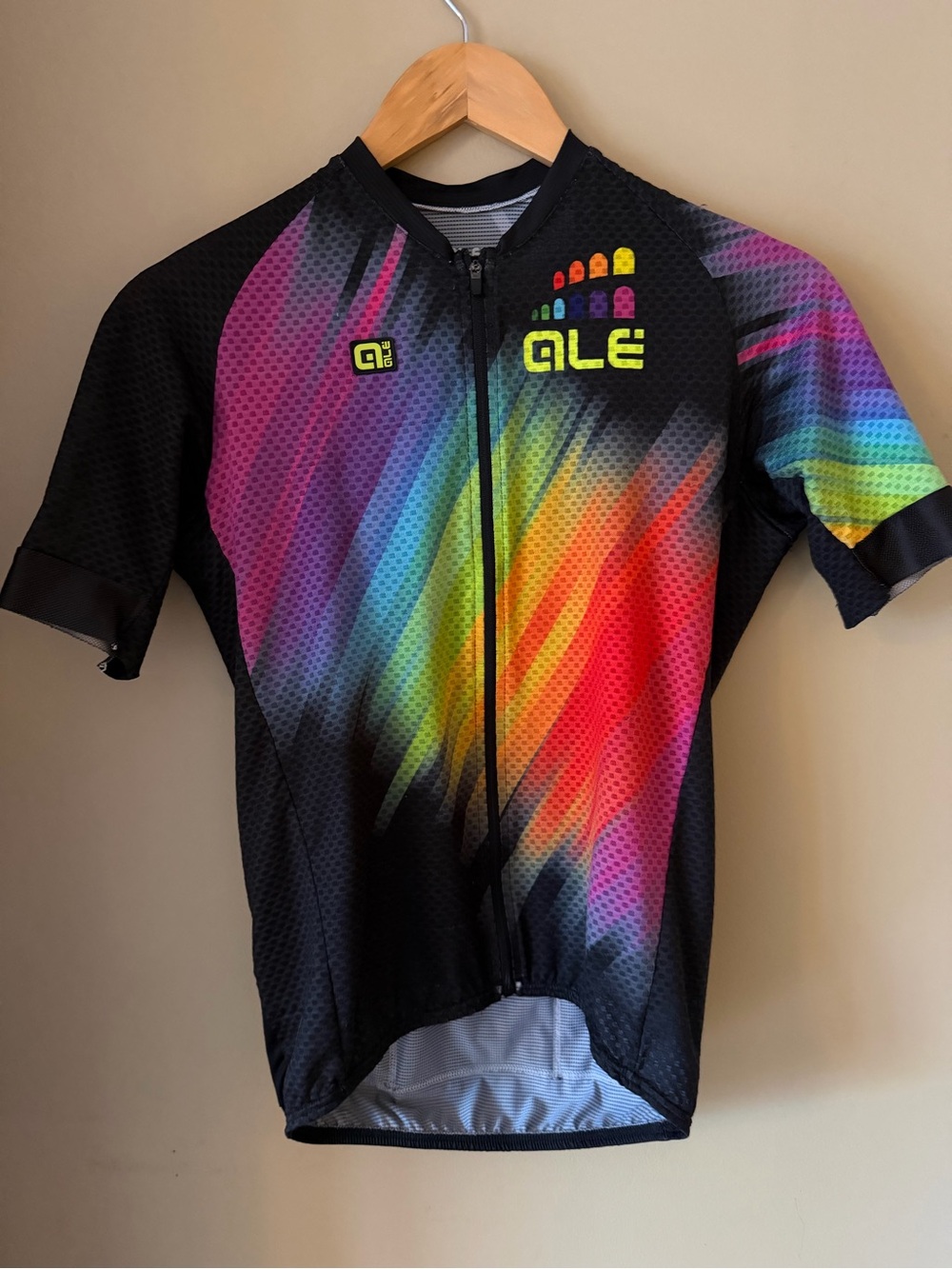 Alé Women’s Rainbow Short Sleeve Cycling Jersey Made in Italy Size M